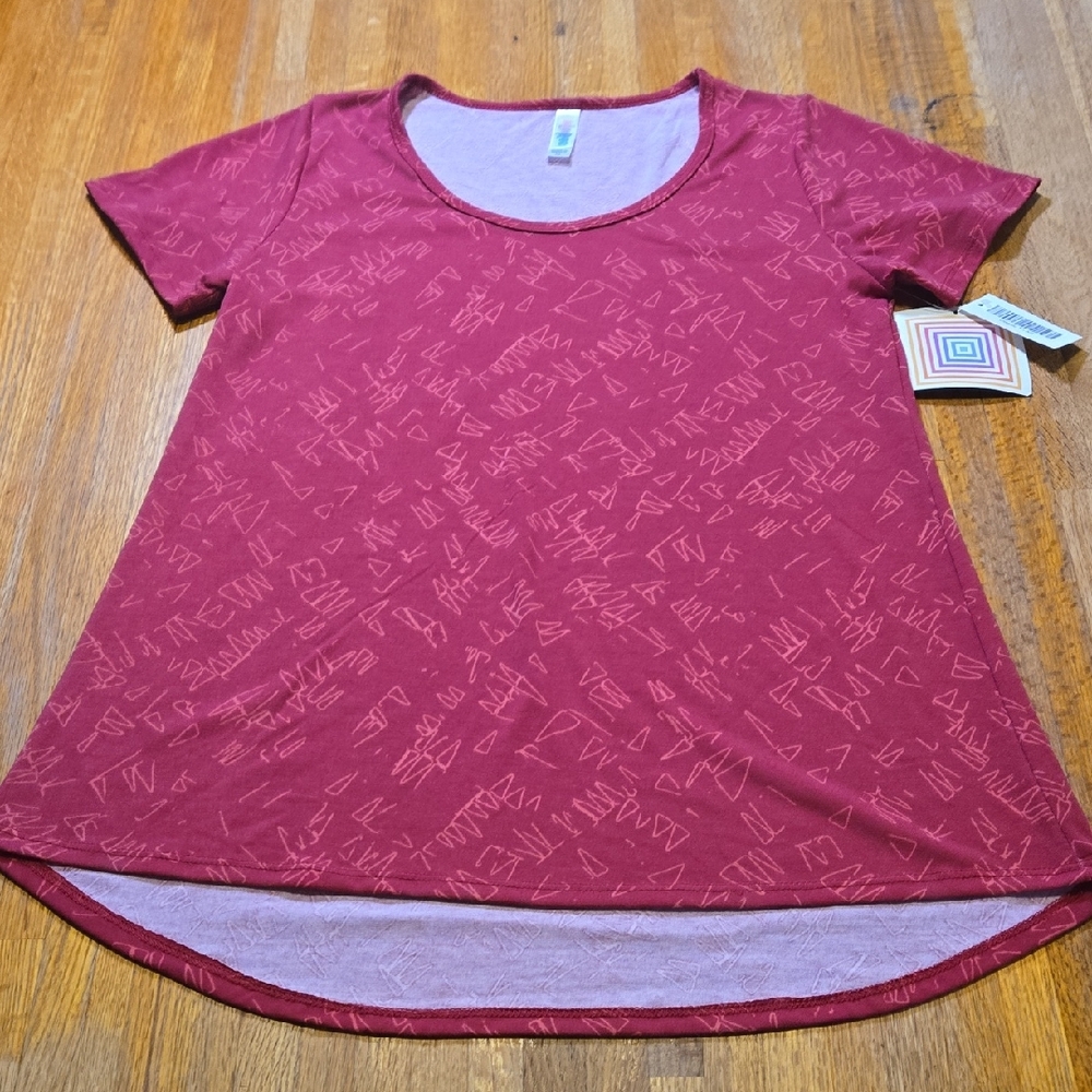NWT LuLaRoe Women XS Maroon Classic T Geometric Short Sleeve Round Neck Shirt
